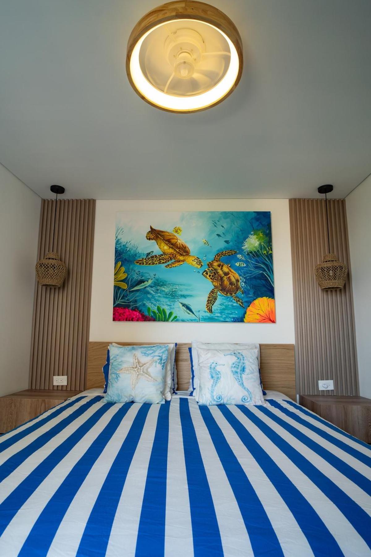 Ocean Blue Wifi Old Town Apartment